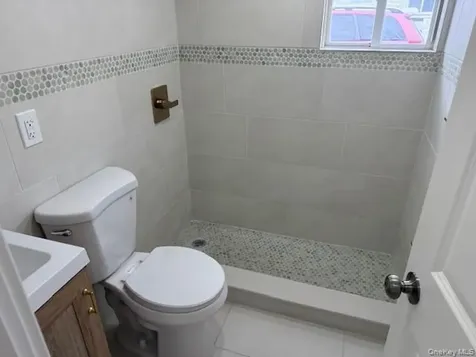 1052 Bay Shore Avenue Bay Shore NY 11706