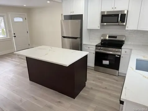 1052 Bay Shore Avenue Bay Shore NY 11706