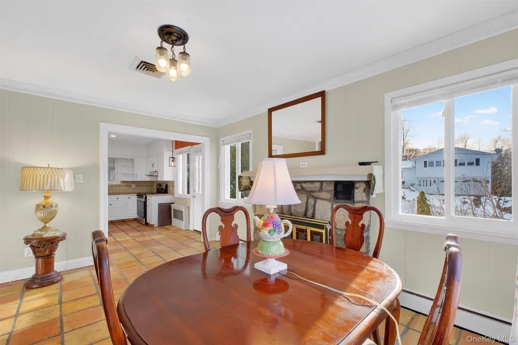 29 Walton Drive Mahopac NY 10541