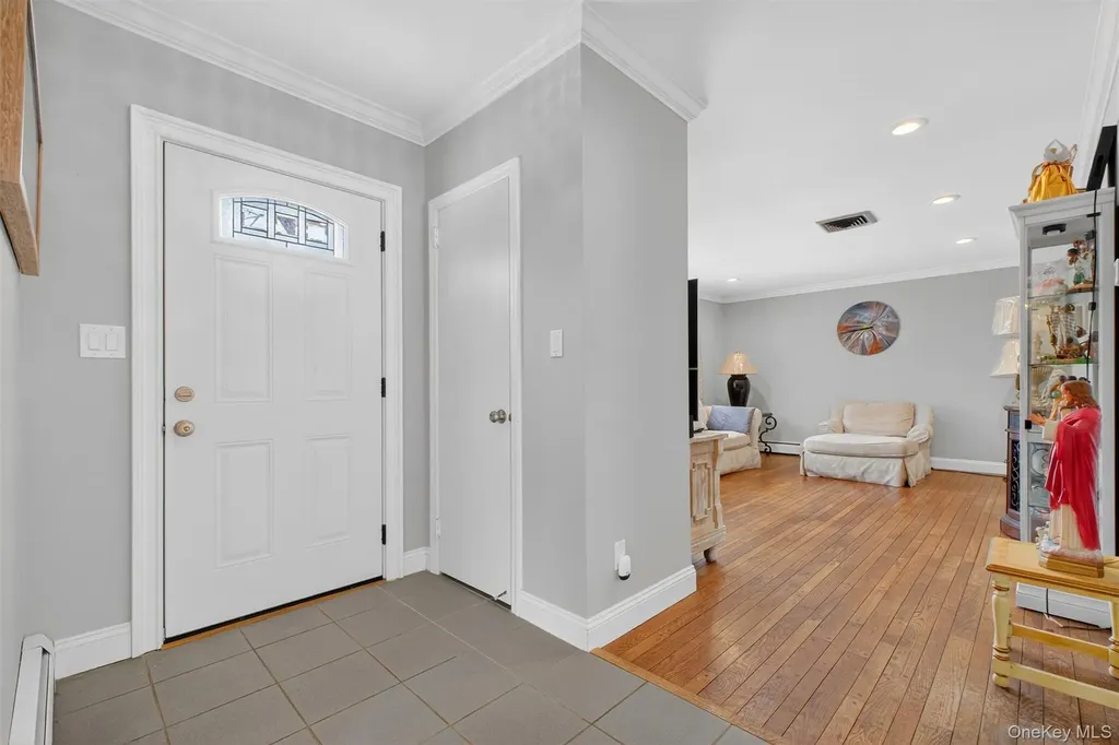 29 Walton Drive Mahopac NY 10541