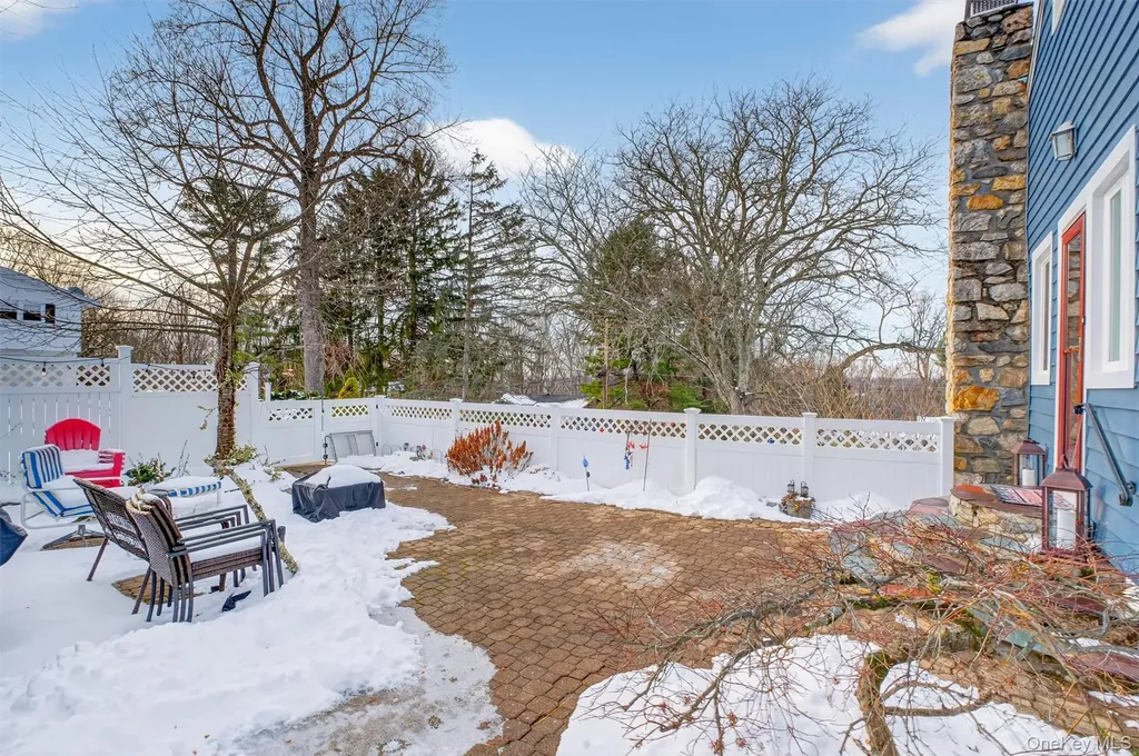 29 Walton Drive Mahopac NY 10541