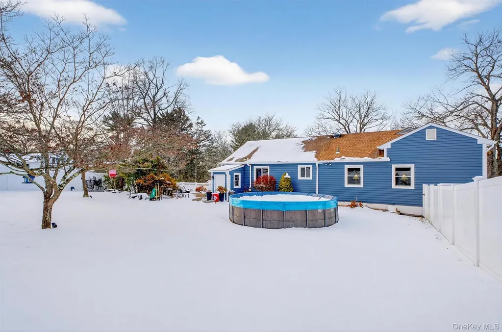 29 Walton Drive Mahopac NY 10541
