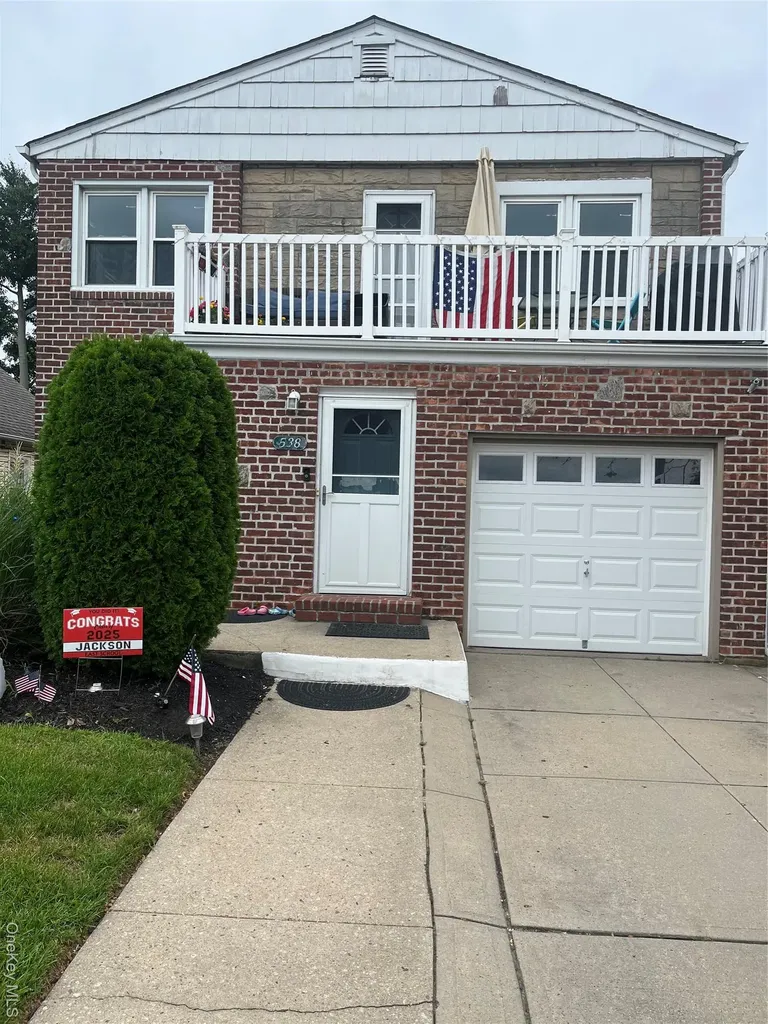 538 E Park Avenue Long Beach NY 11561
