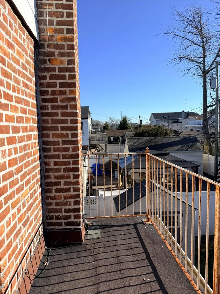 538 E Park Avenue Long Beach NY 11561