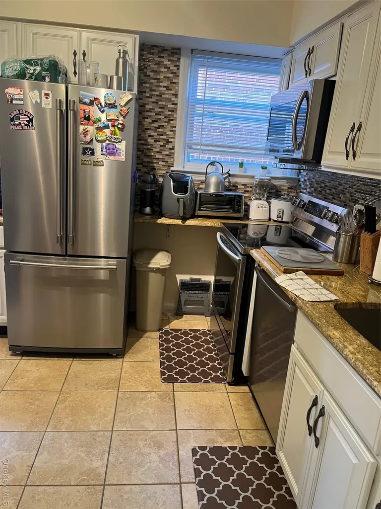 538 E Park Avenue Long Beach NY 11561