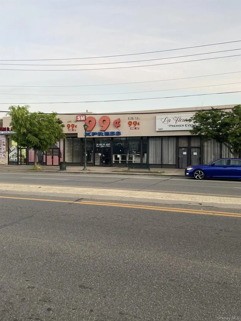 1081 Hempstead Franklin Square NY 11010