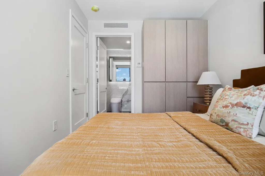 38-20 Parsons Boulevard Flushing NY 11354
