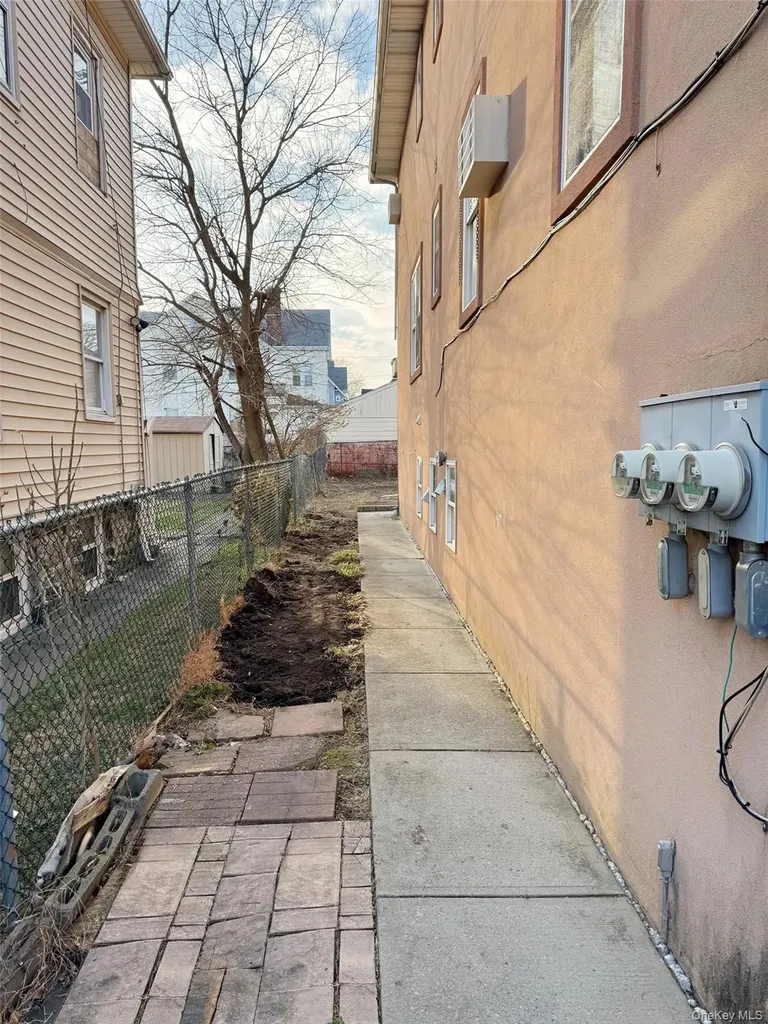 314 S 1st Avenue Mount Vernon NY 10550