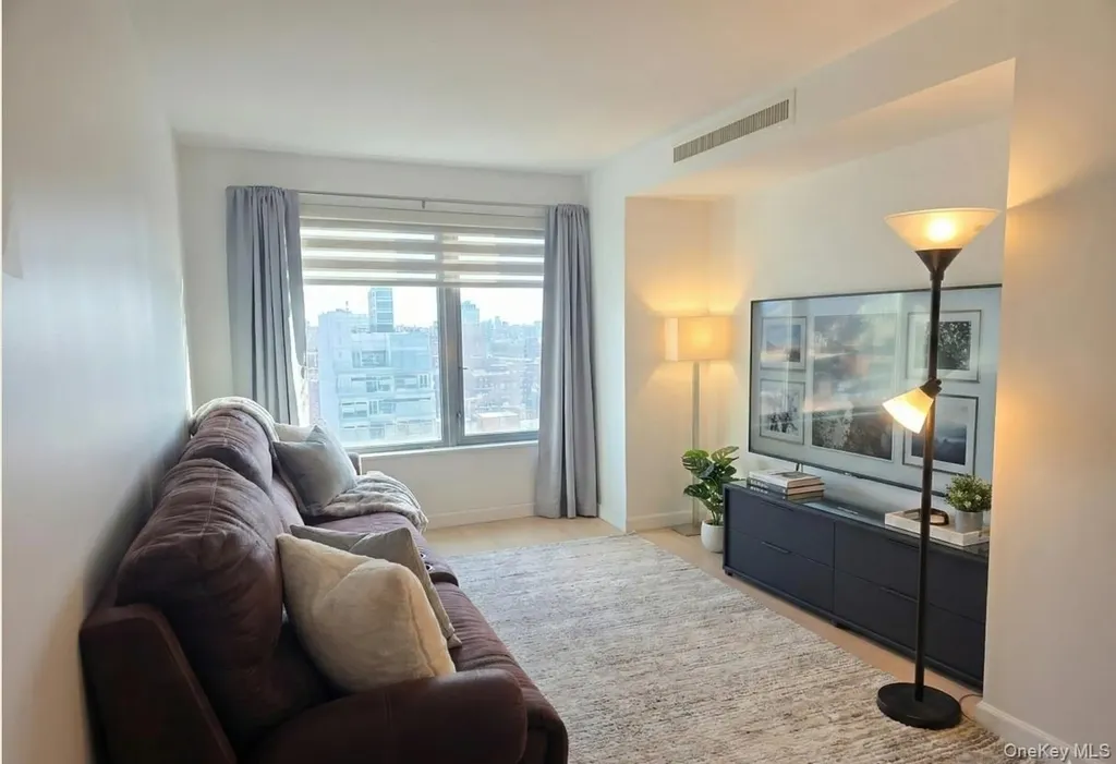 138-35 39th Avenue Flushing NY 11354
