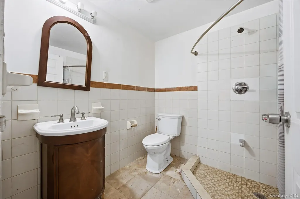 32-03 Clearview Expressway Bayside NY 11361
