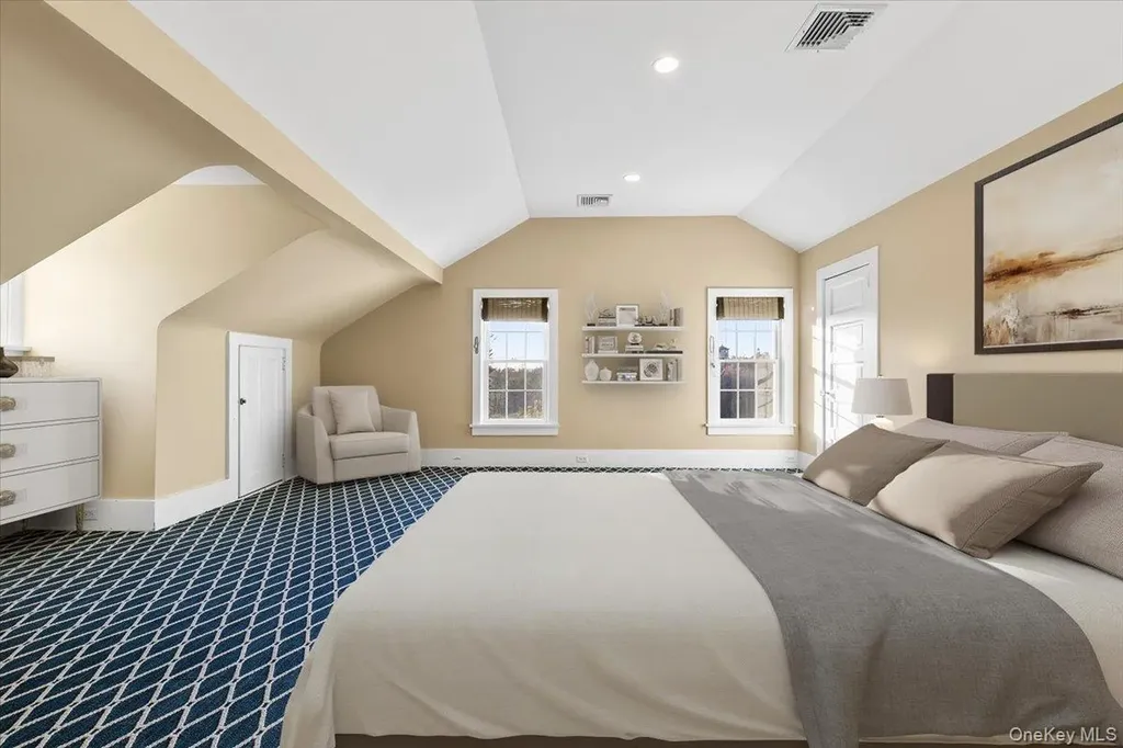 83 Somerstown Road Ossining NY 10562