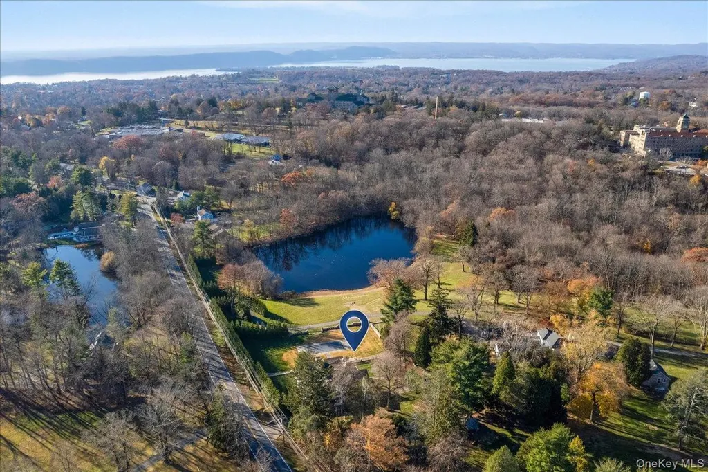 83 Somerstown Road Ossining NY 10562