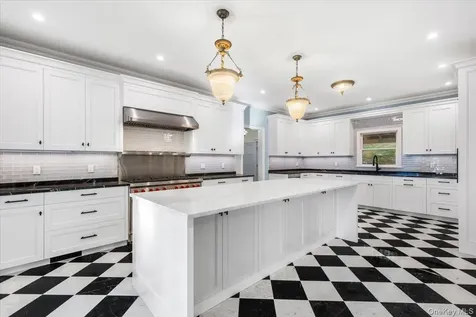 83 Somerstown Road Ossining NY 10562