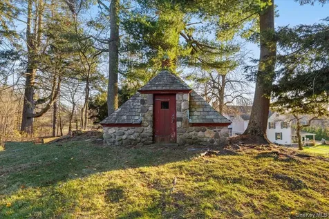 83 Somerstown Road Ossining NY 10562