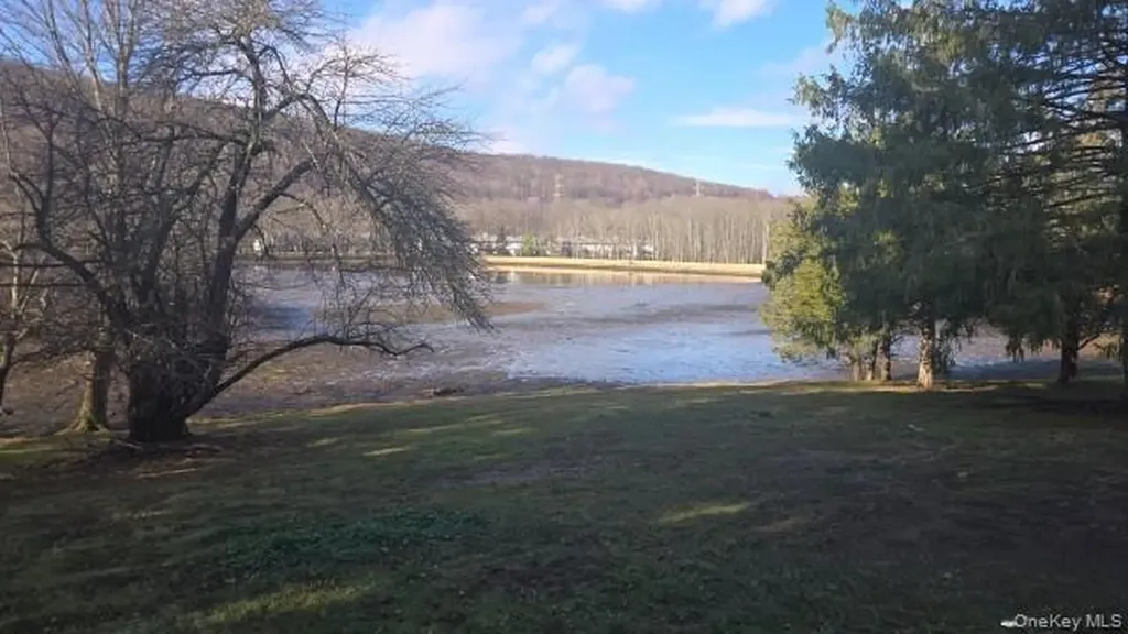 503 Mountain Laurel Drive Monroe NY 10950