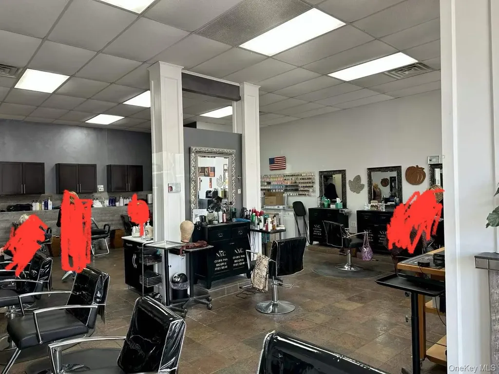 632 Broadway Massapequa NY 11758
