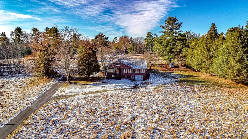 111 Mail Road Barryville NY 12719