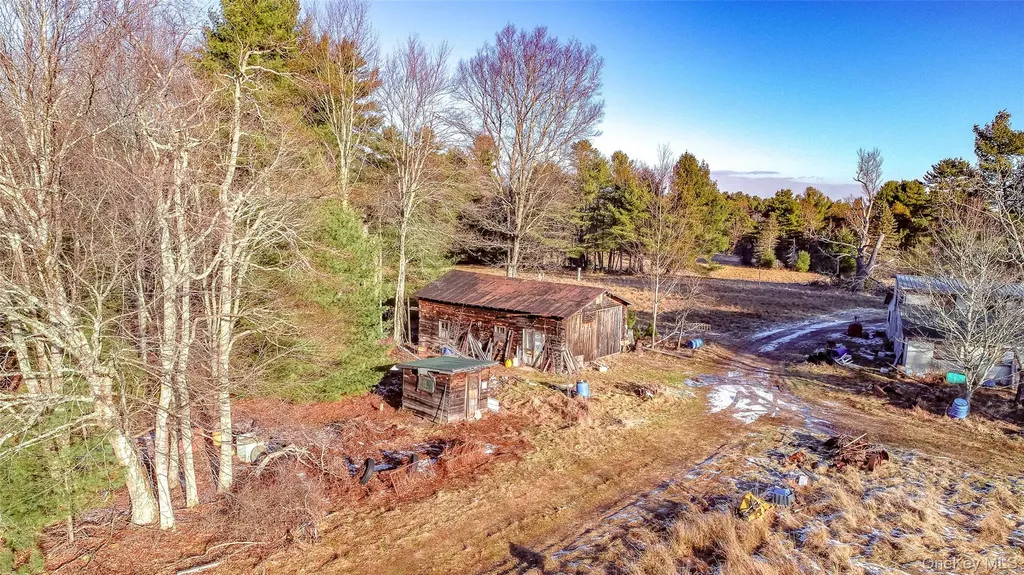 111 Mail Road Barryville NY 12719