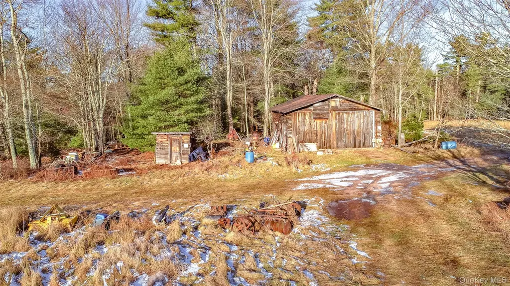 111 Mail Road Barryville NY 12719
