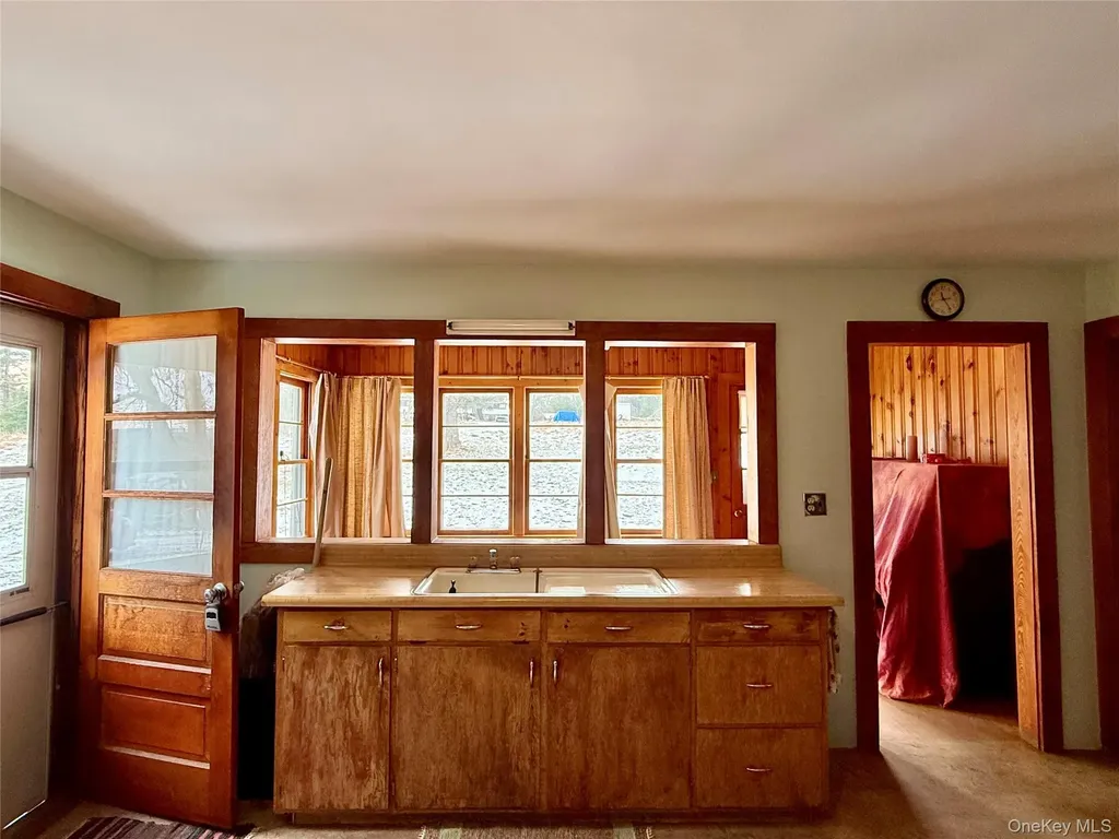 111 Mail Road Barryville NY 12719