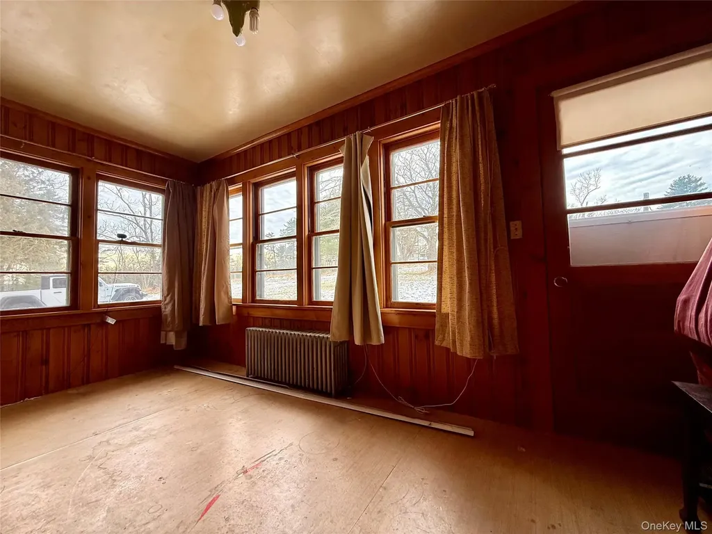 111 Mail Road Barryville NY 12719
