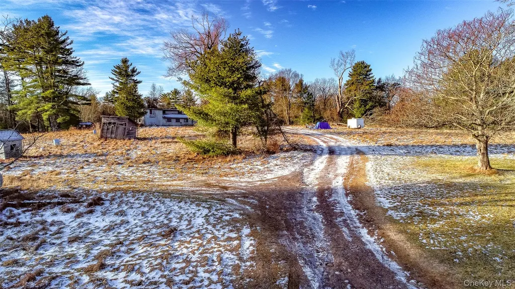 111 Mail Road Barryville NY 12719