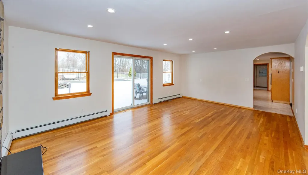 9 Caroline Drive Patterson NY 12563