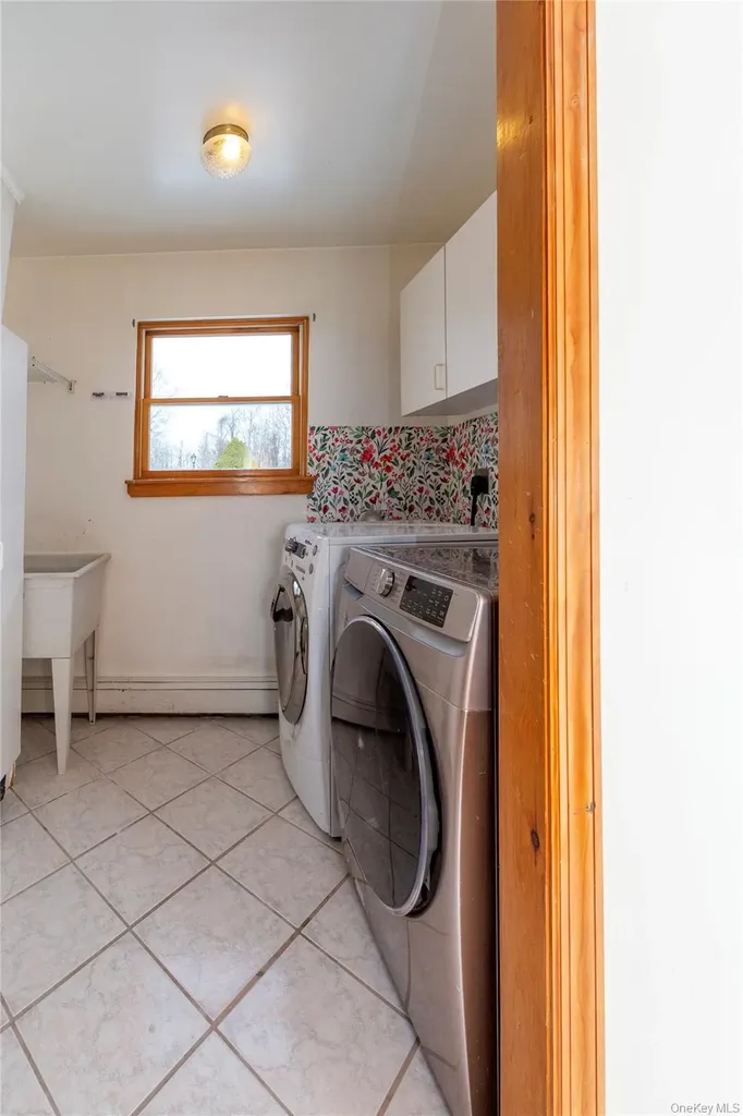 9 Caroline Drive Patterson NY 12563