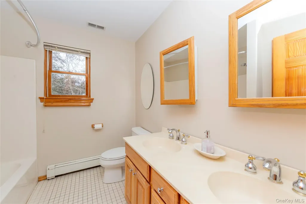 9 Caroline Drive Patterson NY 12563