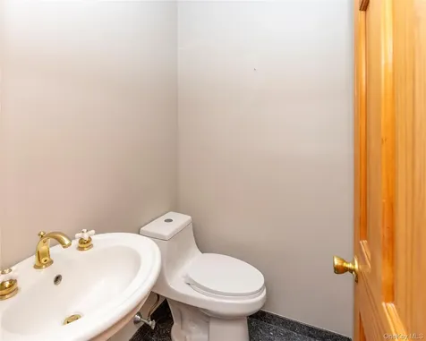 9 Caroline Drive Patterson NY 12563