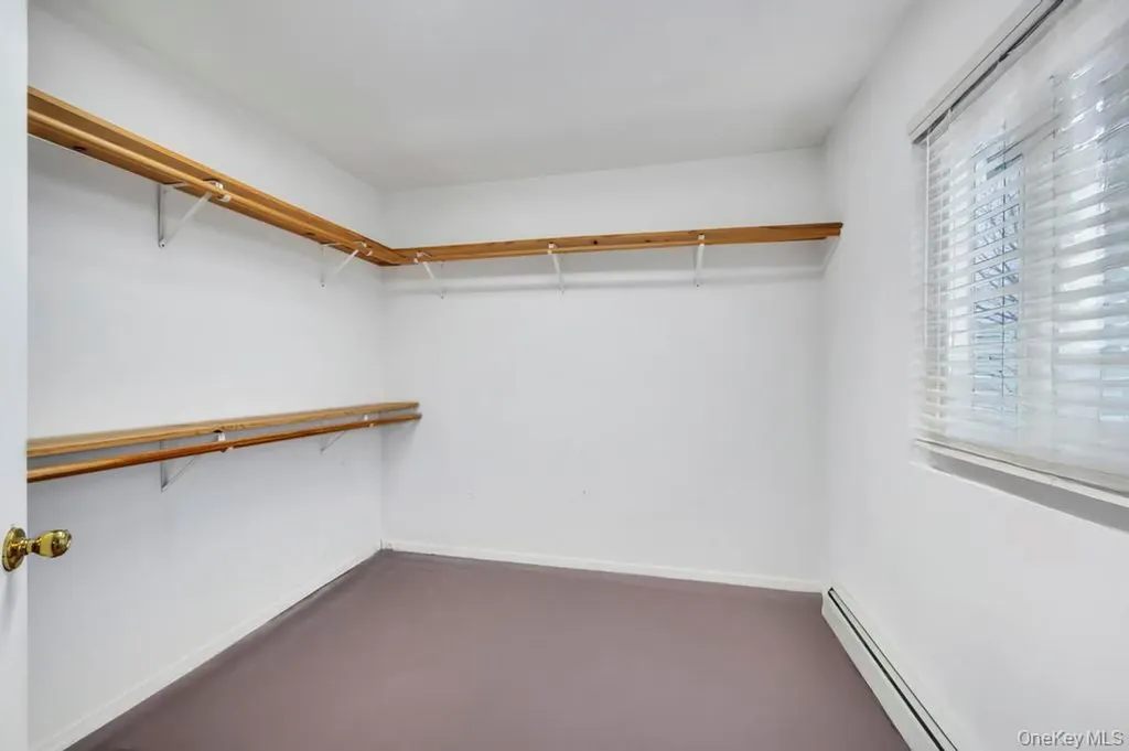 64 Fox Place Hicksville NY 11801
