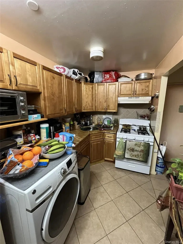 2135 Crotona Avenue Bronx NY 10457