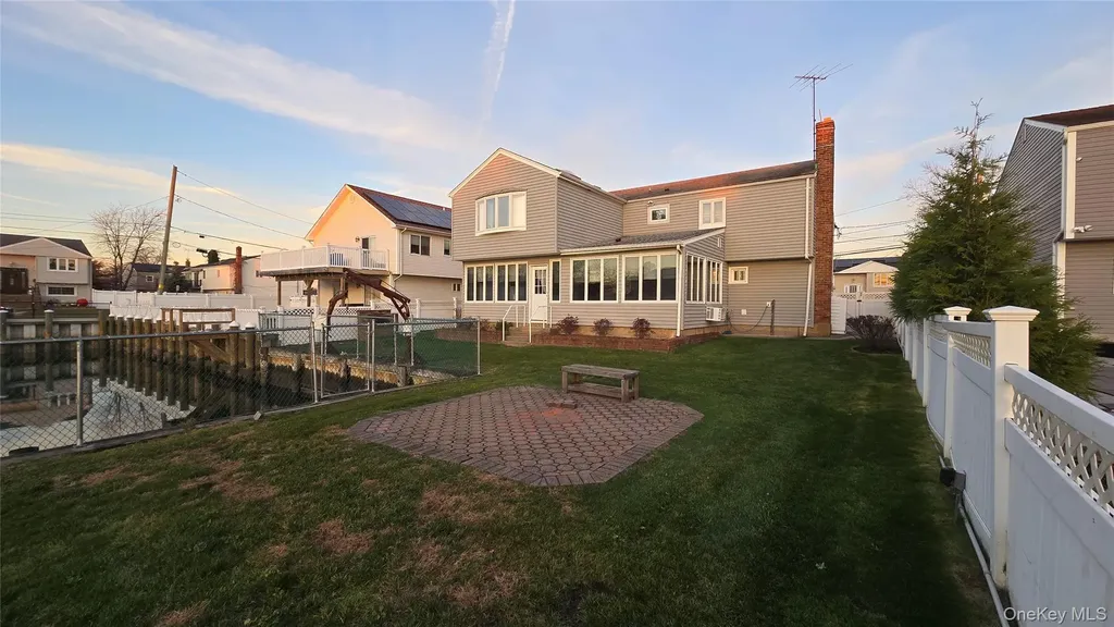 3340 Yost Boulevard Oceanside NY 11572