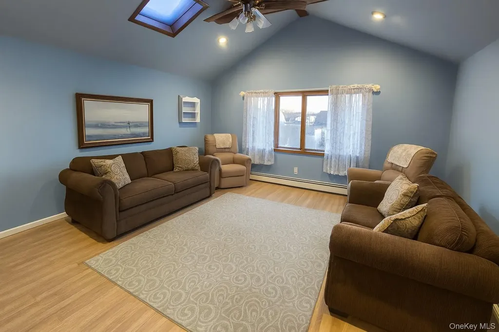 3340 Yost Boulevard Oceanside NY 11572