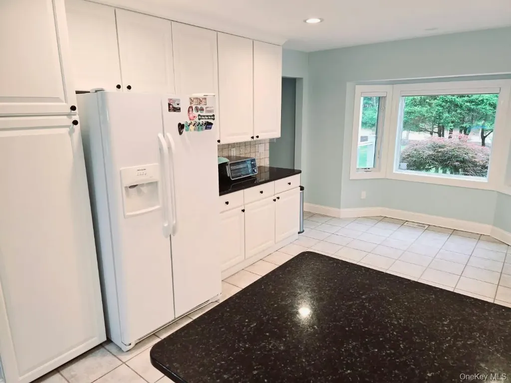 3 Bennett Drive East Quogue NY 11942