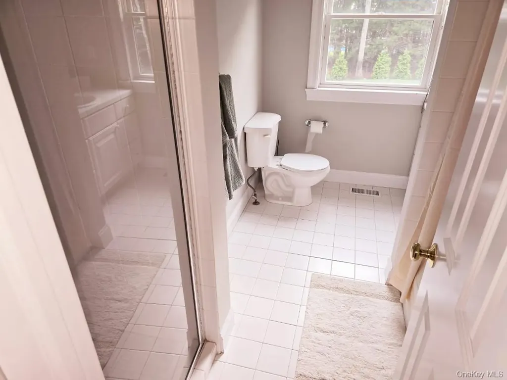 3 Bennett Drive East Quogue NY 11942
