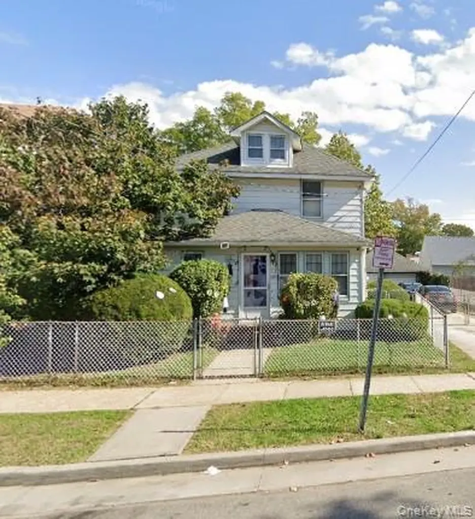 12 Lafayette Avenue Hempstead NY 11550