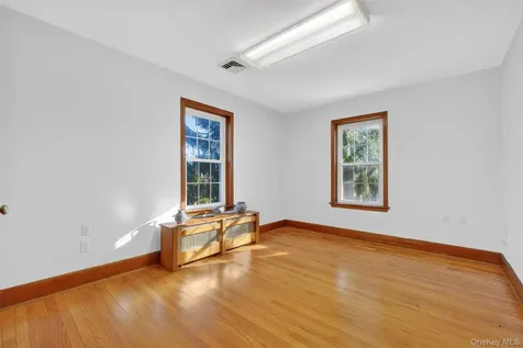 563 Temple Hill Road New Windsor NY 12553