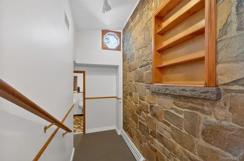 563 Temple Hill Road New Windsor NY 12553