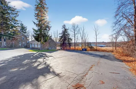 563 Temple Hill Road New Windsor NY 12553