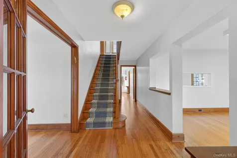 563 Temple Hill Road New Windsor NY 12553