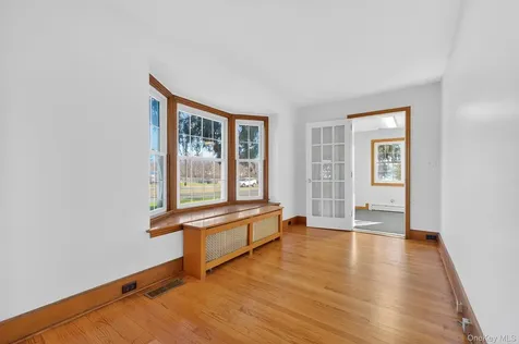 563 Temple Hill Road New Windsor NY 12553