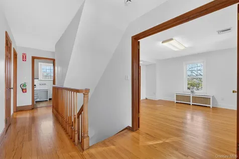563 Temple Hill Road New Windsor NY 12553