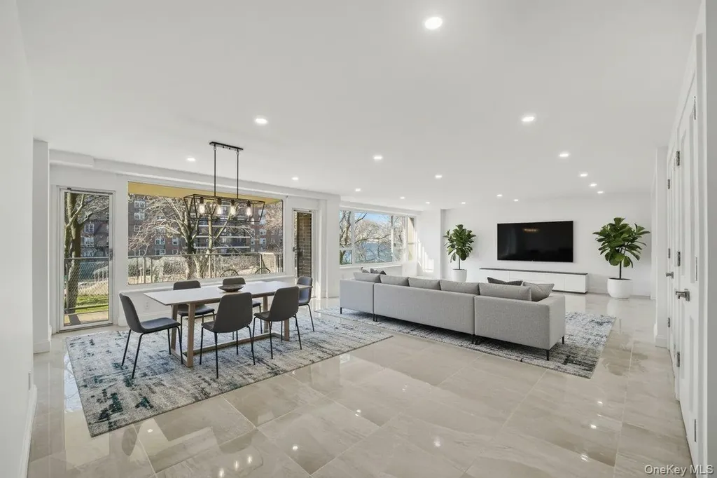 166-25 Powells Cove Boulevard Beechhurst NY 11357