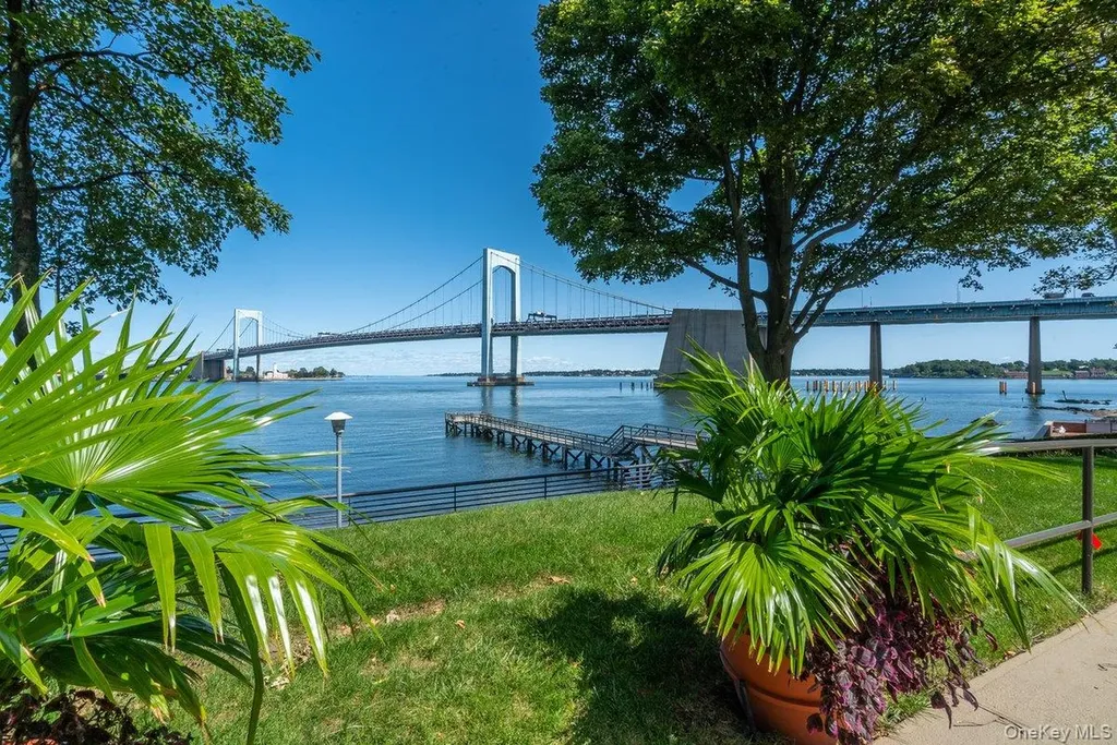 166-25 Powells Cove Boulevard Beechhurst NY 11357