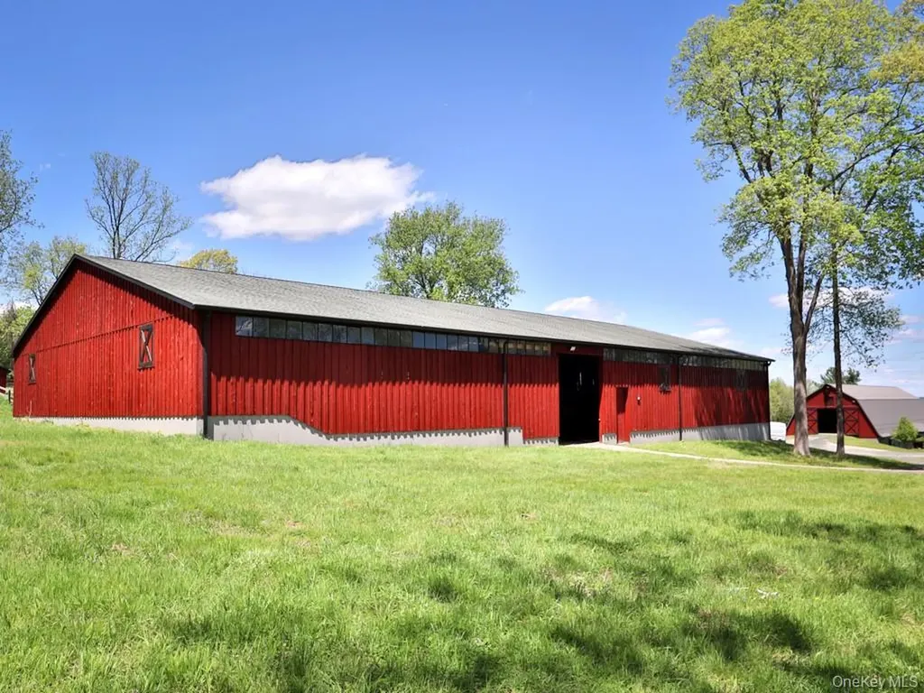16 Almond Tree Lane Warwick NY 10990