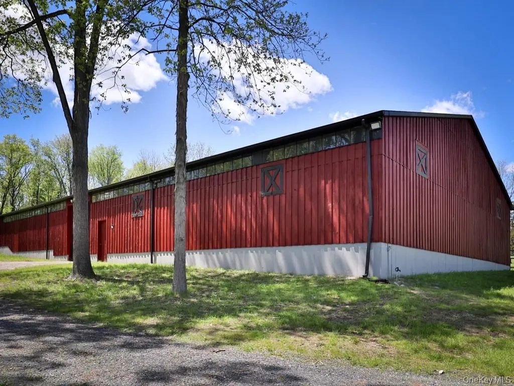 16 Almond Tree Lane Warwick NY 10990