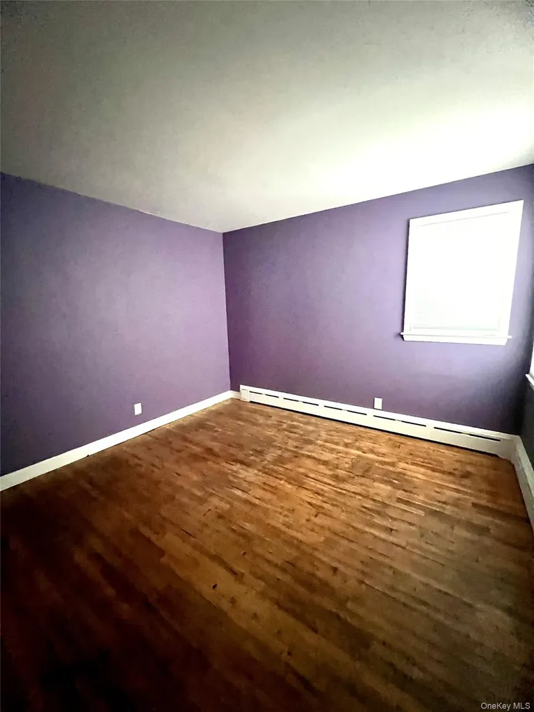 91 Mountain Avenue Middletown NY 10940
