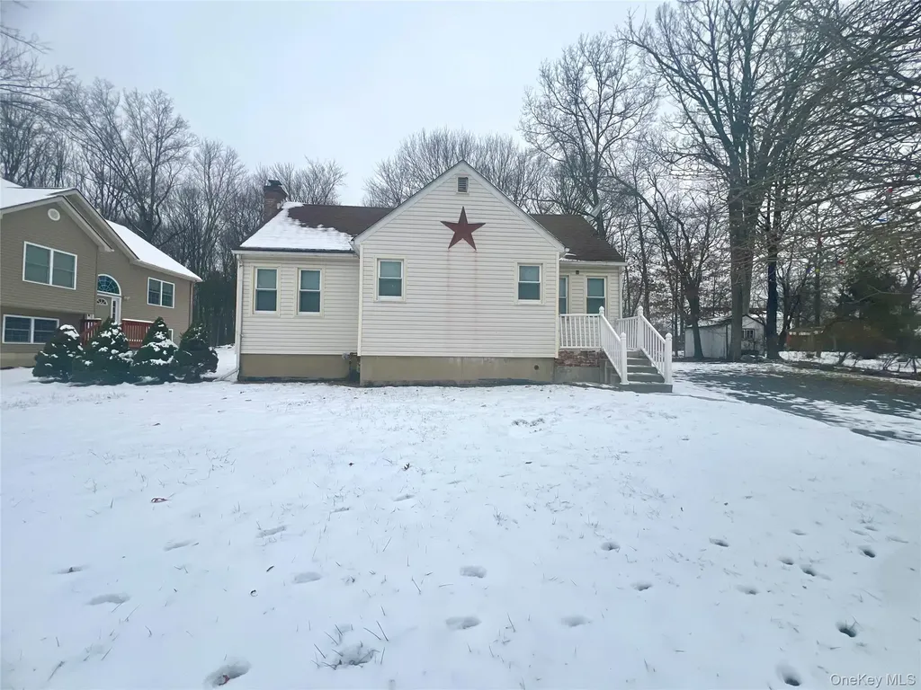 91 Mountain Avenue Middletown NY 10940
