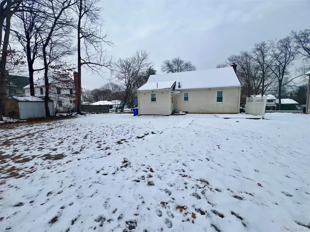 91 Mountain Avenue Middletown NY 10940